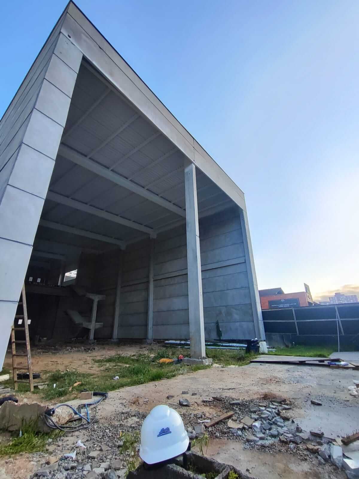 Galpao Comercial - Joinville 04